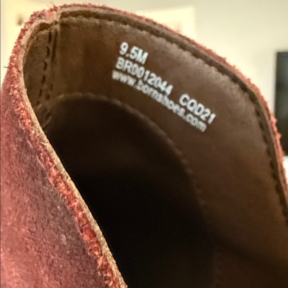 Born Women's Burgundy Ankle Boots - Picture 7 of 7